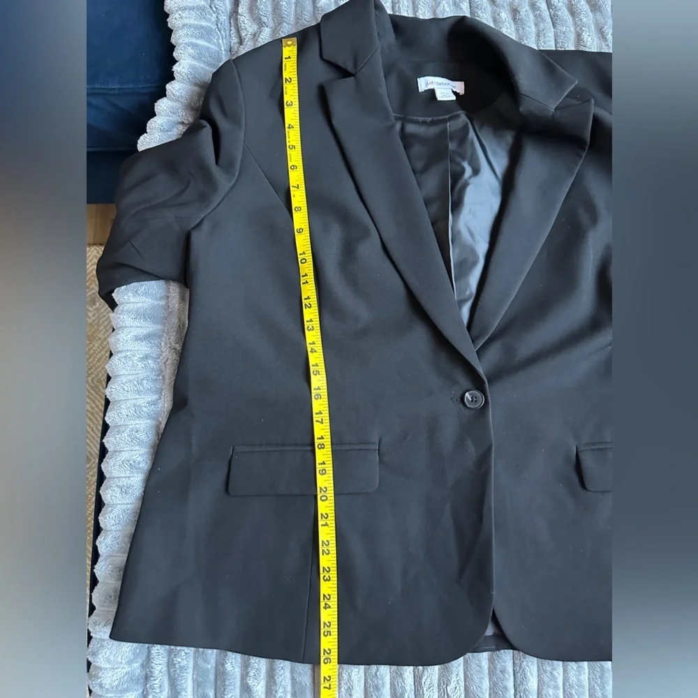 Liz Claiborne black Lined Blazer - Picture 8 of 9